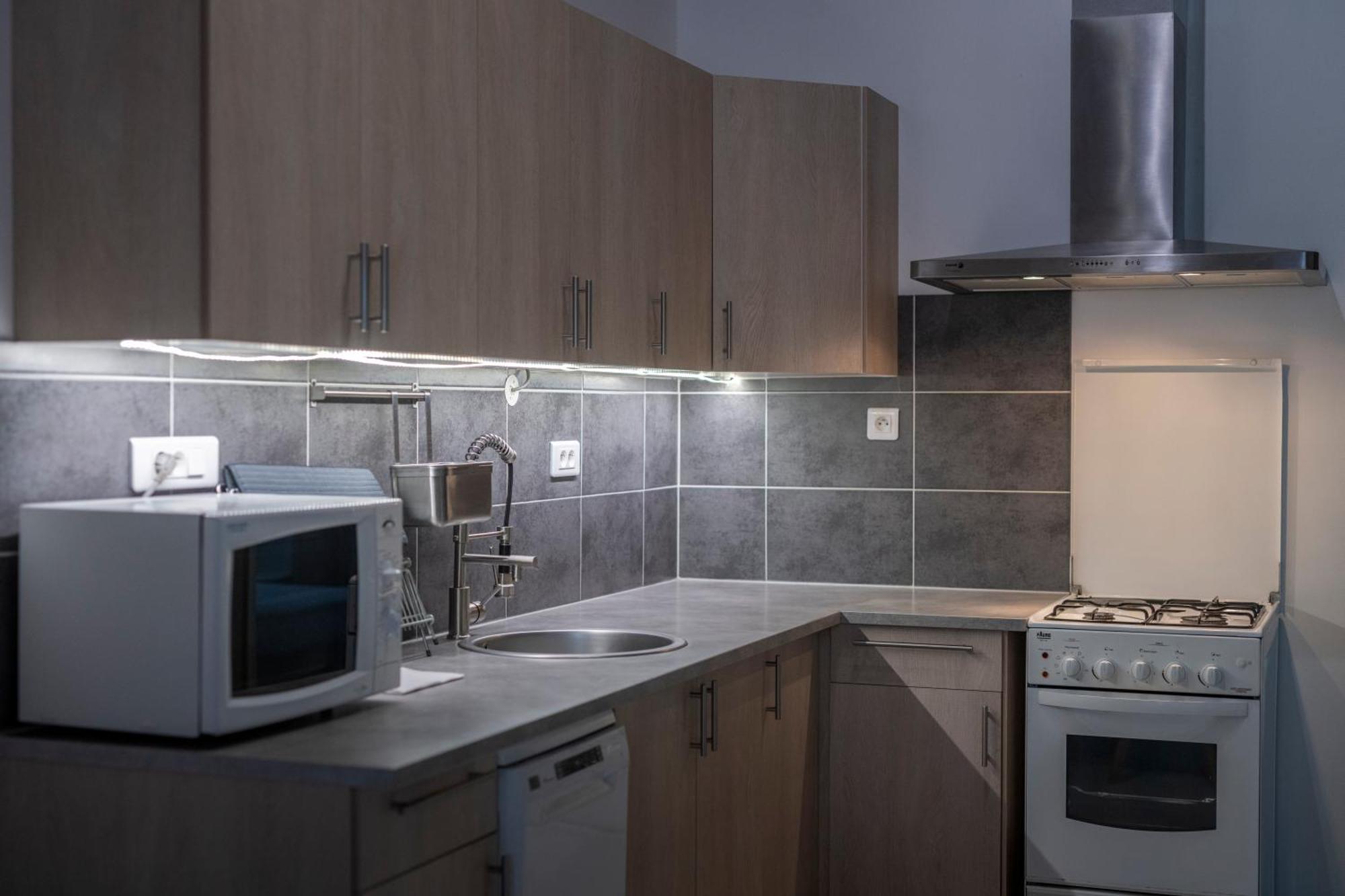 Le Pragmatique Apartment Гилестр Екстериор снимка